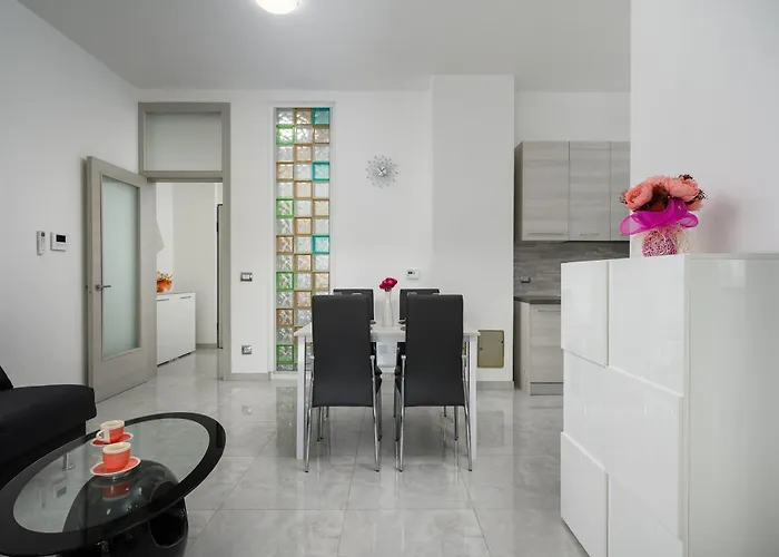 Stancija Amorozo 5 - 1 * 포레치